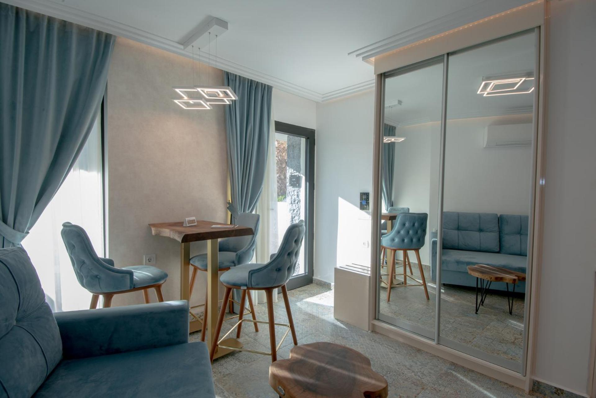 Lazar Lux Suites - Ammoudara Amoudara  ห้อง รูปภาพ
